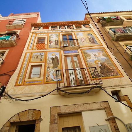 Duplex En Planta Baja Junto A La Catedral Lejlighed Tarragona Eksteriør billede
