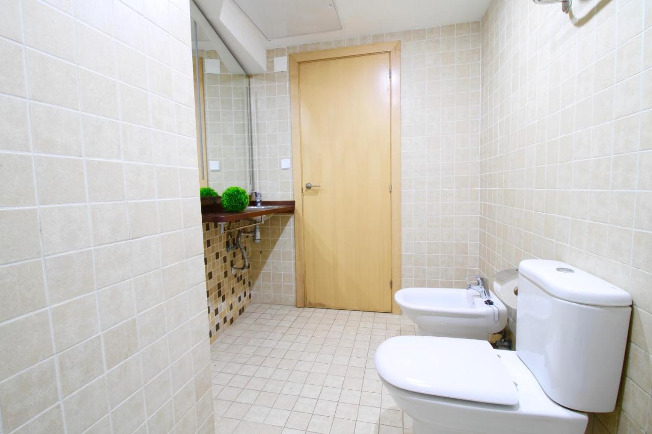 Duplex En Planta Baja Junto A La Catedral Lejlighed Tarragona Eksteriør billede